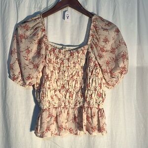 Entro floral shirred top